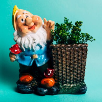 Декоративні садові фігури